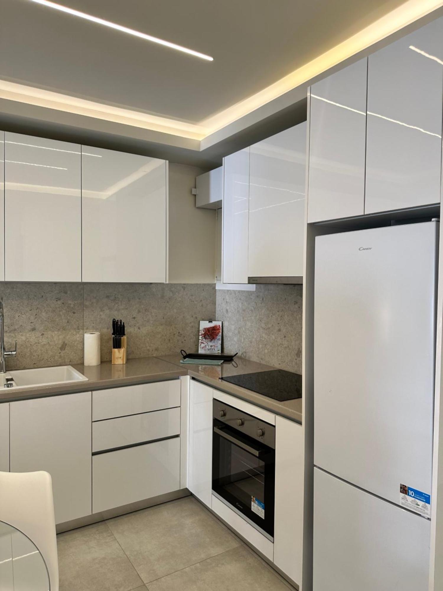 Kypseli Contemporary Comfort For 6 Athens