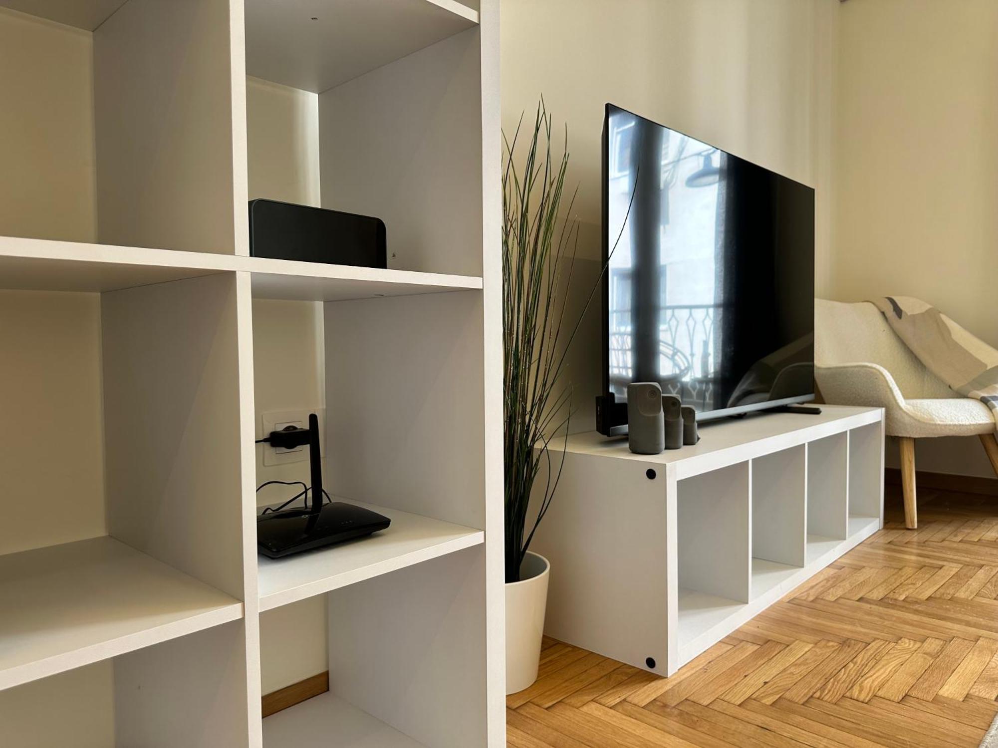 Kypseli Contemporary Comfort For 6 * Athens